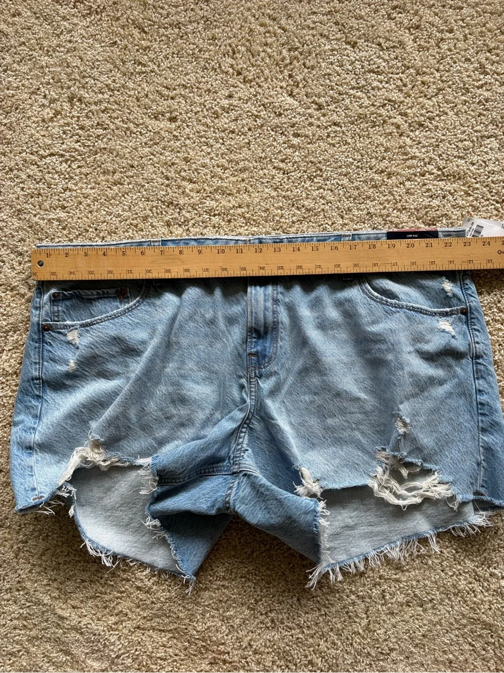 Abercrombie The Baggy Low Rise Jean Shorts Size 35/20